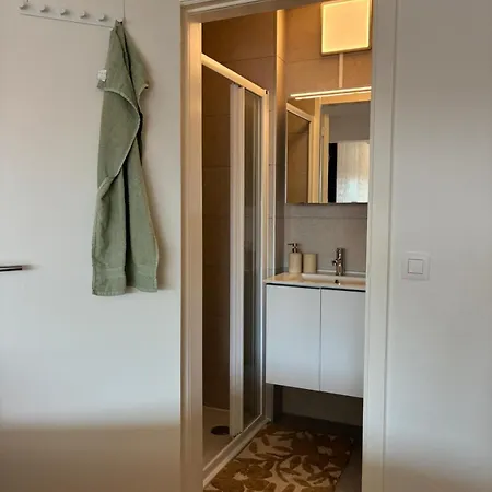 Апартаменты Free Parking I Pet Friendly I 5 Min To The Sea *